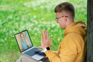 schools for psychology online